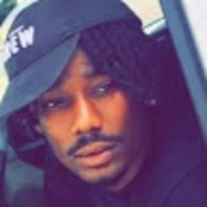 Meet your Posher, Ebony